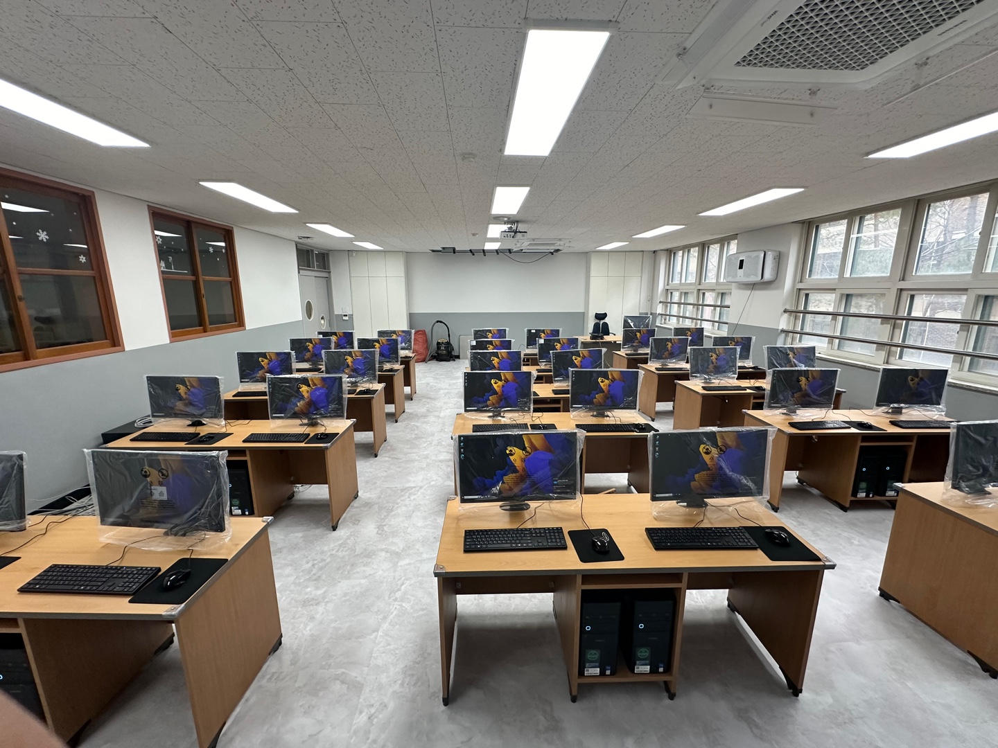학교 컴퓨터실 세팅