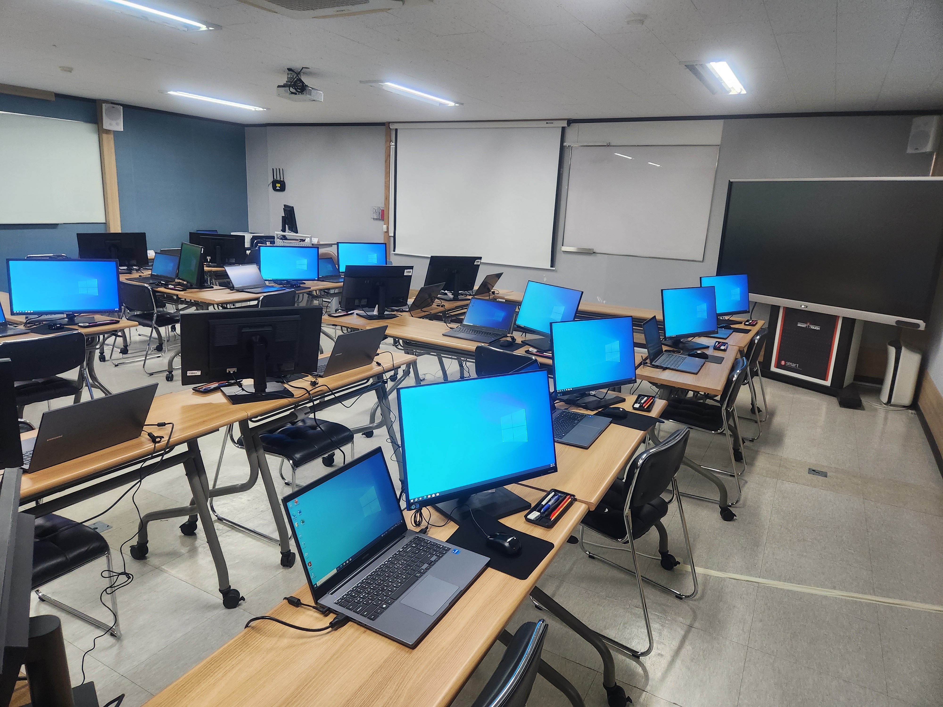 관공서 회의장 전산장비 세팅